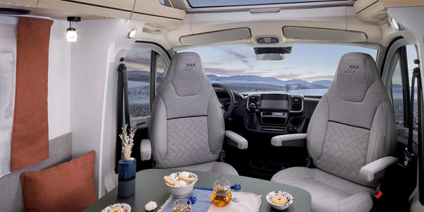 c55-night-edition-1-camping-car