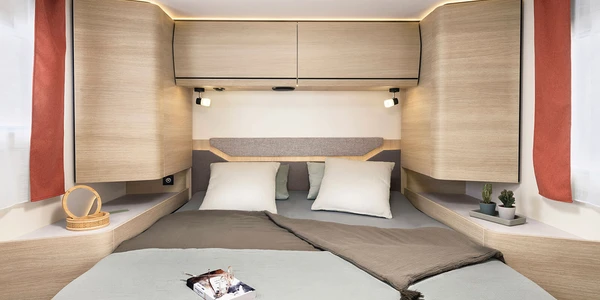 c86-night-edition-4-camping-car