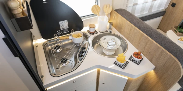 CI-Horon_90M__SB_9435-1-2048x1365