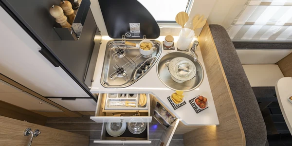 CI-Horon_90M__SB_9444-2048x1365