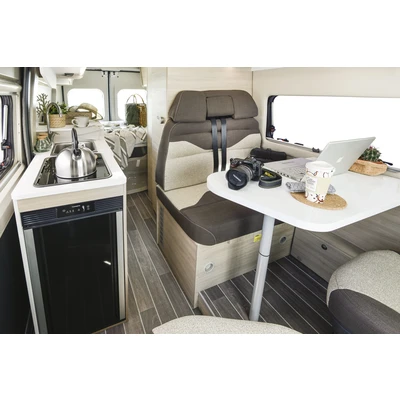 CI_van_Kyros2_interior-1-2048x1365