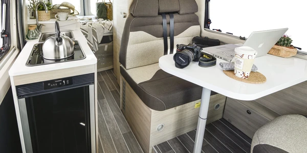 CI_van_Kyros2_interior-1-2048x1365