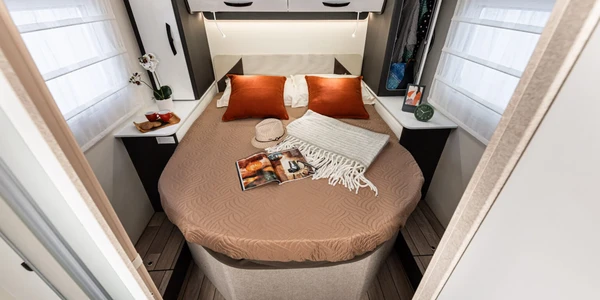 McLois-MC-381-072-1536x1024