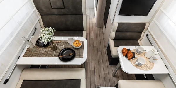 Mclouis-Glamys-322-028-2048x1365