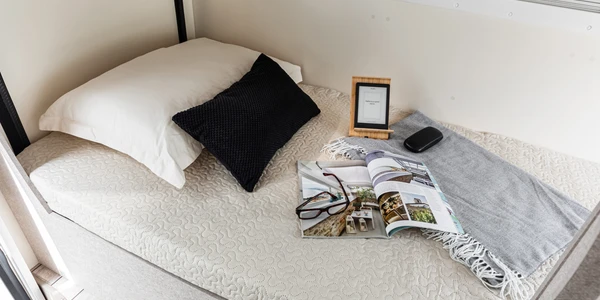 Mclouis-Glamys-322-064-2048x1365