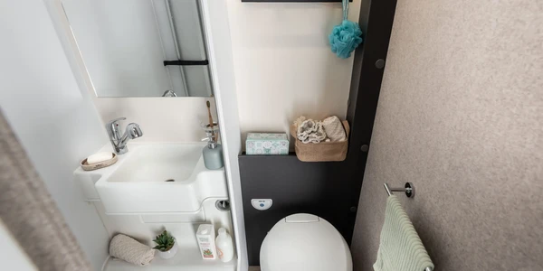 McLouis-Glamys-365-055-2048x1463