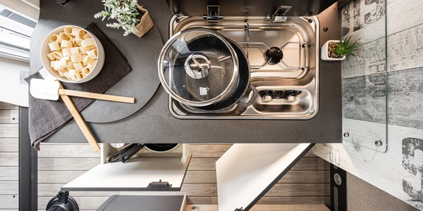 Mclouis-mc4-339-slim-033-2048x1366