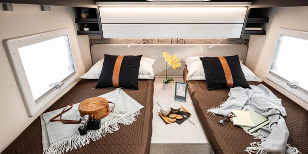 Mclouis-mc4-339-slim-062-2048x1366