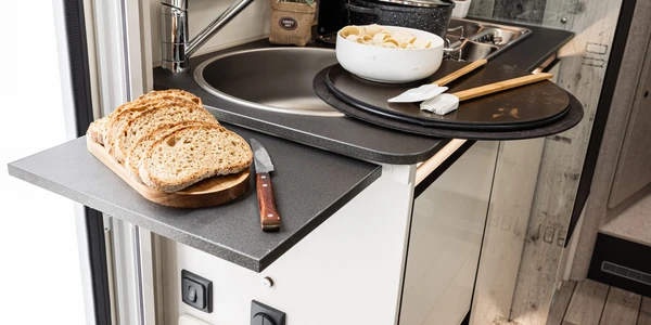 Mclouis-mc4-339-slim-083-2048x1366