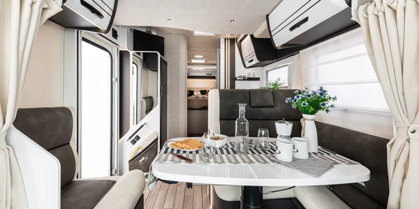 Mclouis-MC4-379-001-2048x1365