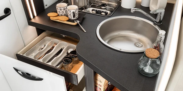 Mclouis-MC4-379-027-scaled