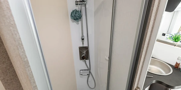 Mclouis-MC4-379-073-scaled