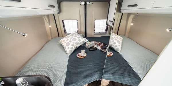 McLouis-Menfys-1-055-2048x1365