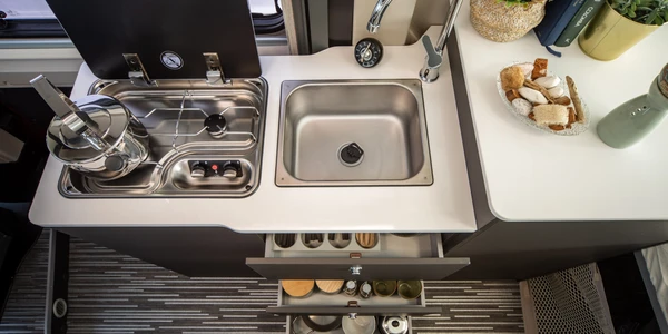 McLouis-Menfys-3-018-2048x1365