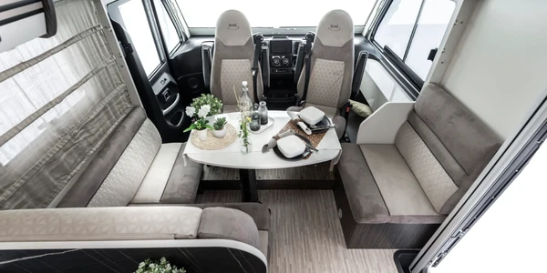 McLouis-Nevis-873-029-1536x1025