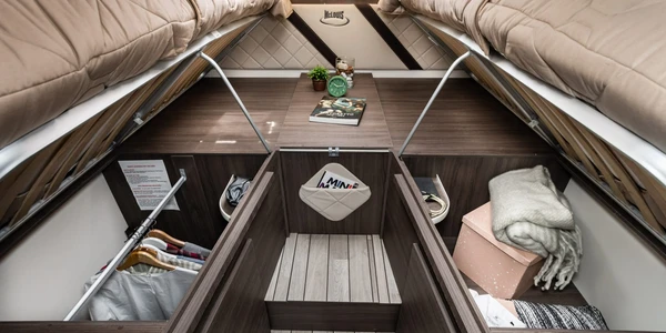 Mclouis-Nevis-873-letti-gemelli-2048x1365