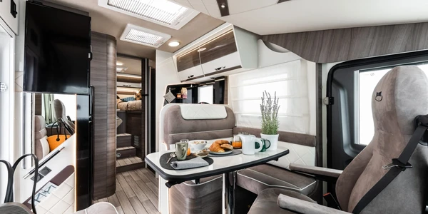 Mclouis-Nevis-873G-005-2048x1365