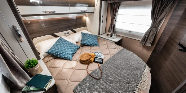 Mclouis-Nevis-881G-044-1-2048x1365