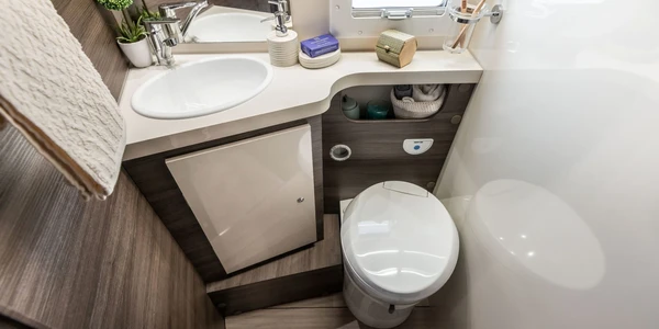 McLouis_MC4_870-074-2048x1367