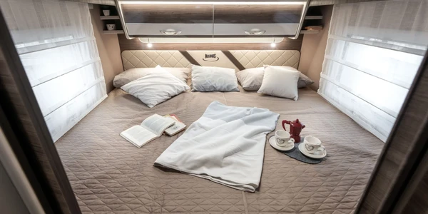 McLouis_MC4_870-095-2048x1367