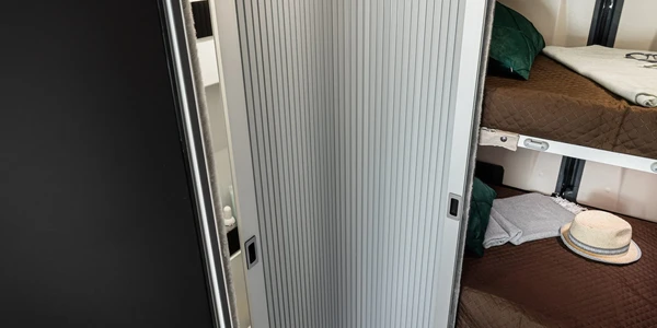 ML-Menfys-7-S-Line-064-scaled